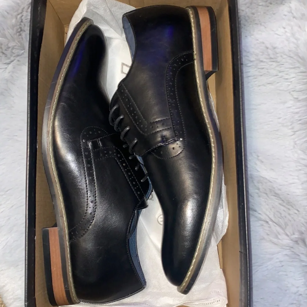 Zriang Classic Oxford Dress Shoes - Picture 2 of 3